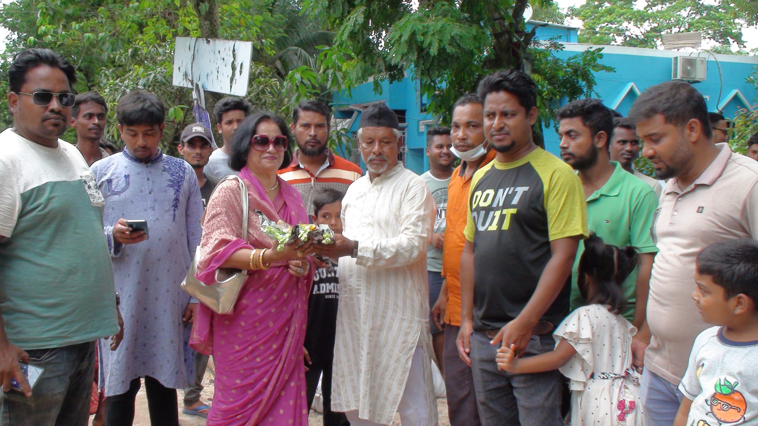 আশুগঞ্জে কবি আবদুল কাদির এর কন্যা প্রফেসর রুকসানাকে সংবর্ধনা